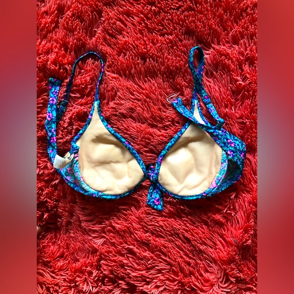 Vintage Citrus Floral Bikini Top - Picture 2 of 10